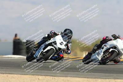 media/Oct-20-2024-CVMA (Sun) [[d4a3dff211]]/Race 9-Formulw LW Twins SHOOTOUT/